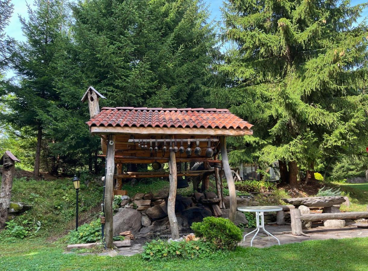 Апартамент Горска Приказка - Forest Tale Smolyan Exteriör bild